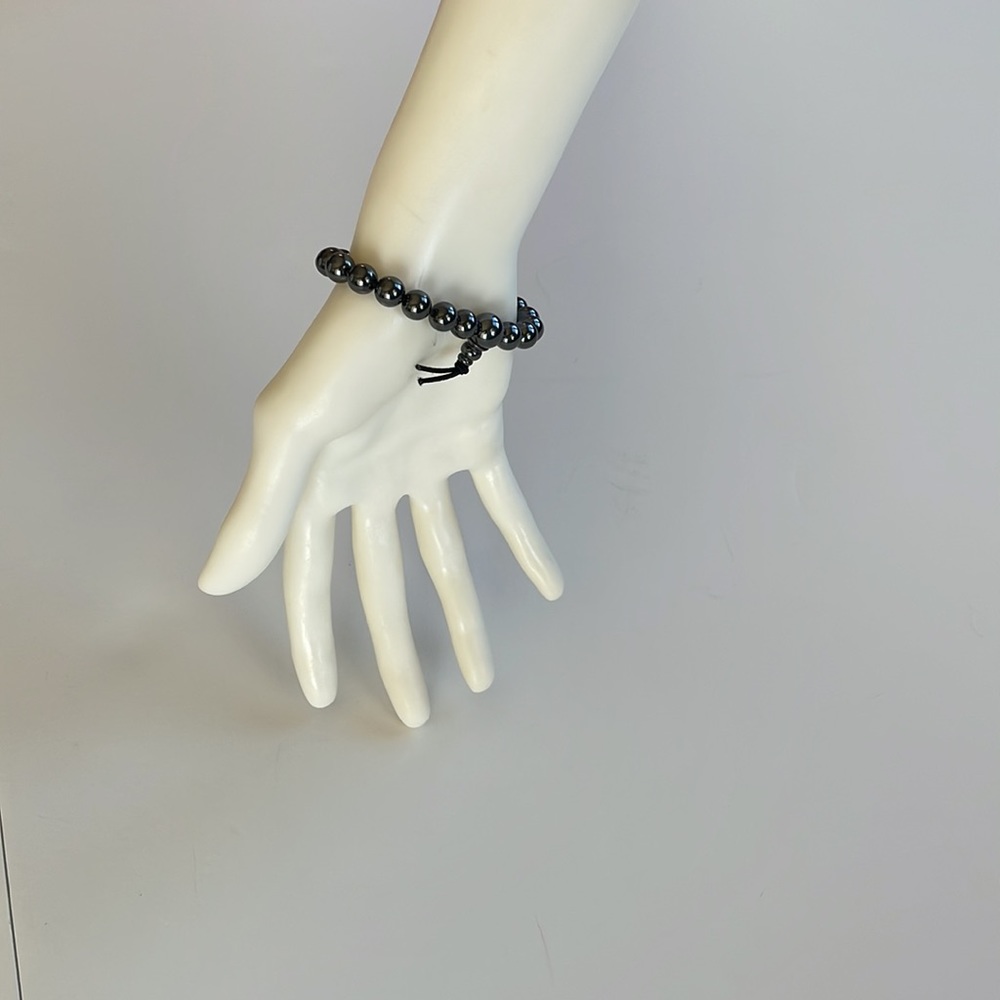 Sandra Borish Hematite Bracelet.. Beaded.. Stretchy Band - Picture 6 of 15